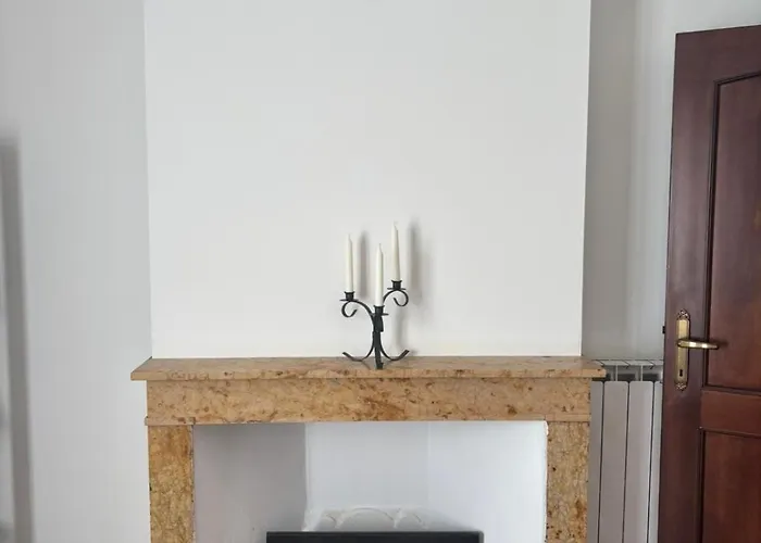 Ivanna Station 아파트